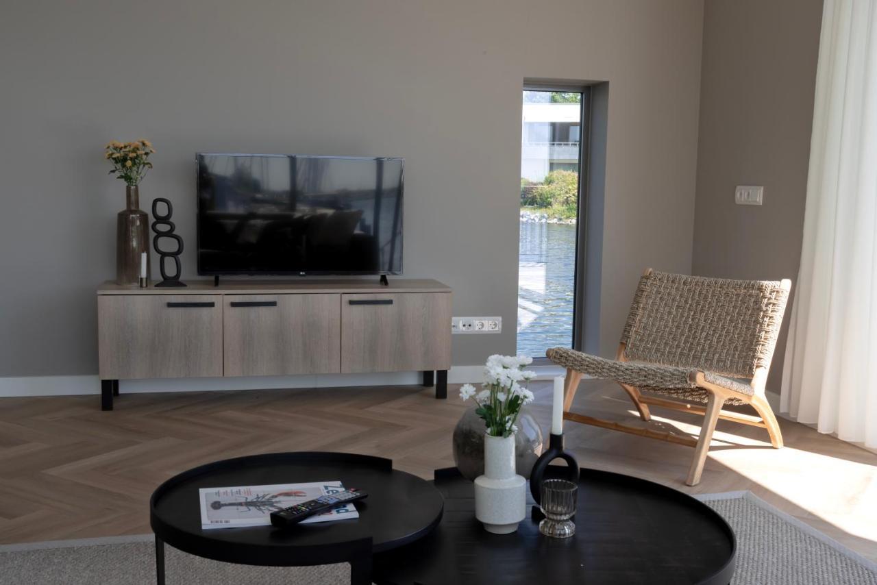 Villa Nautica Kortgene Ngoại thất bức ảnh